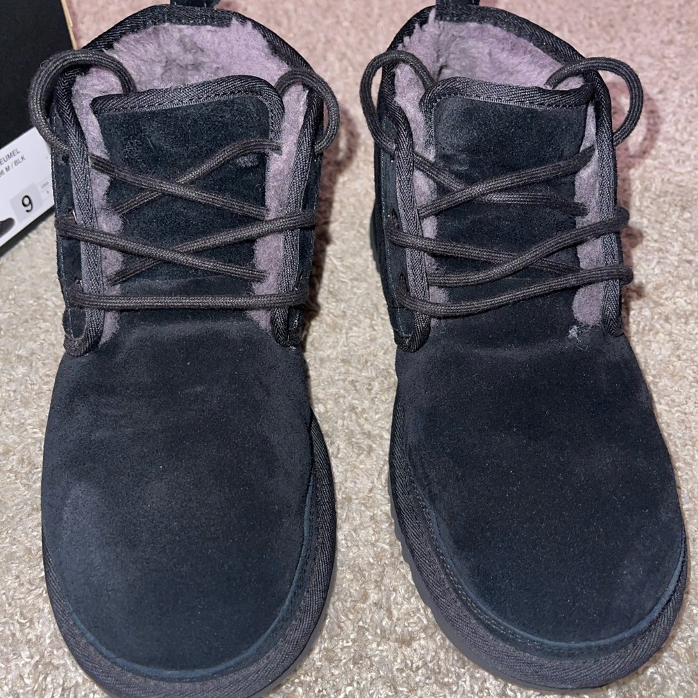 Black Neumel Ugg Boots